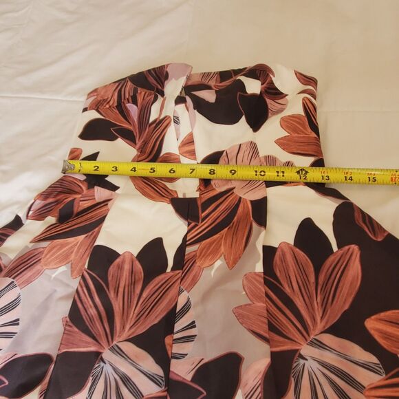 Keepsake The Label Divide Mini Dress NWT Womens Medium Collage Floral Pink - Picture 4 of 8